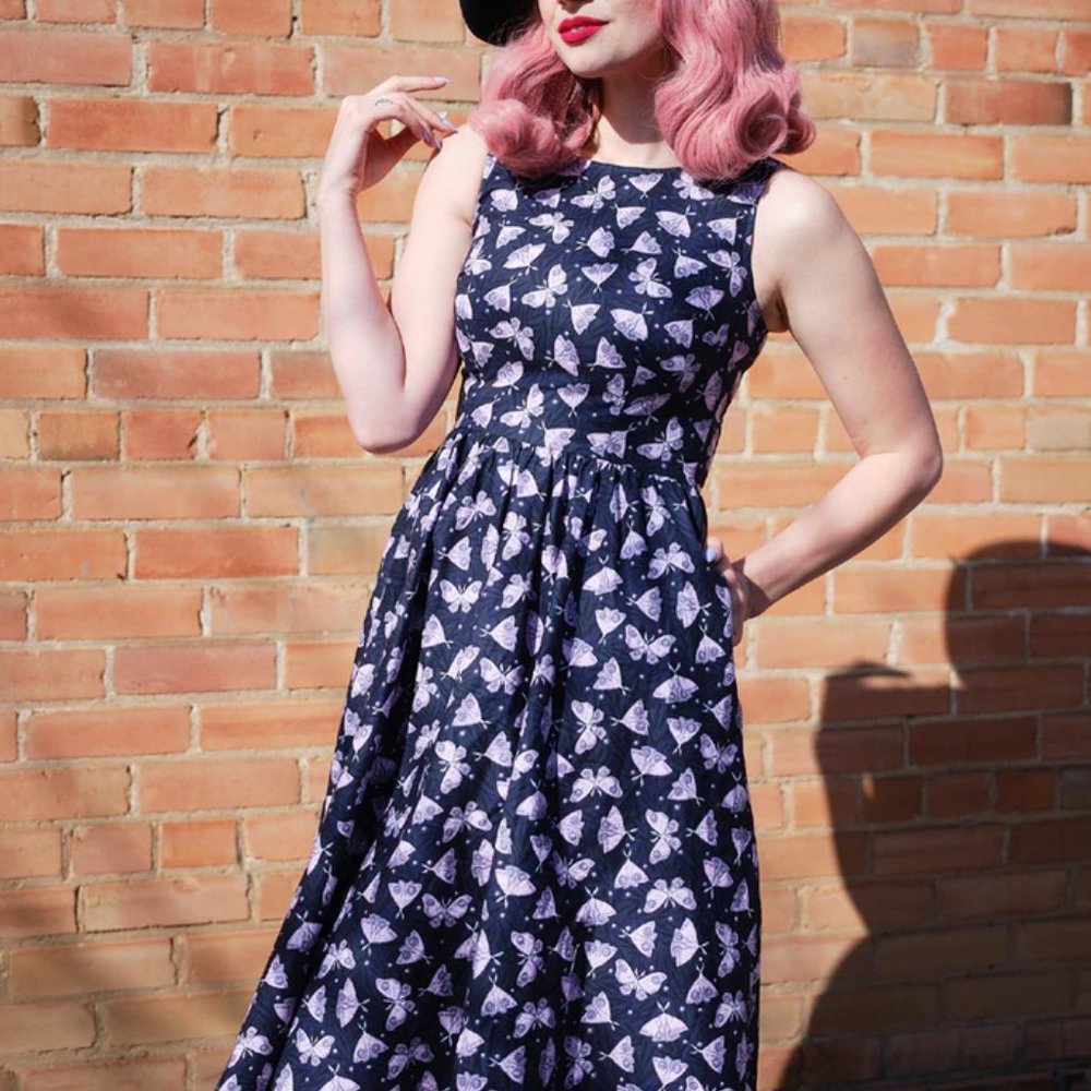 Retrolicious Moth Midi Dress Size 4X Bugs